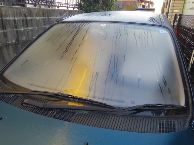 フロントガラス 結露_アイキャッチ